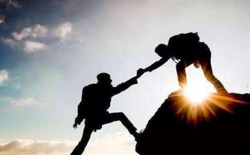 高贵的人在你身边