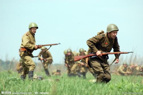 描写战争场面的诗