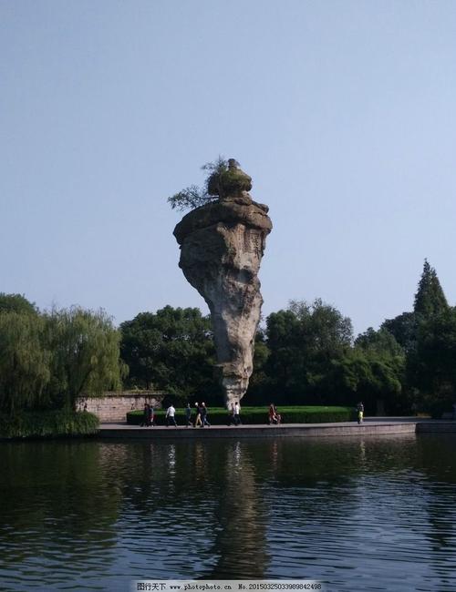 描述旅游景点的句子