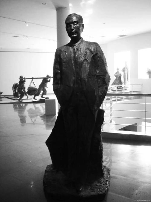 读者李亚鹏朱自清《后视》