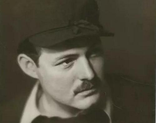 难怪你不能成为海明威