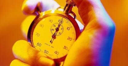 除了你自己，没有人能冒犯你