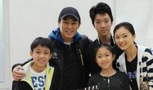 张艺谋：从放羊娃到大导演