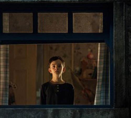 当恐惧敲门时-“当怪物来敲门”