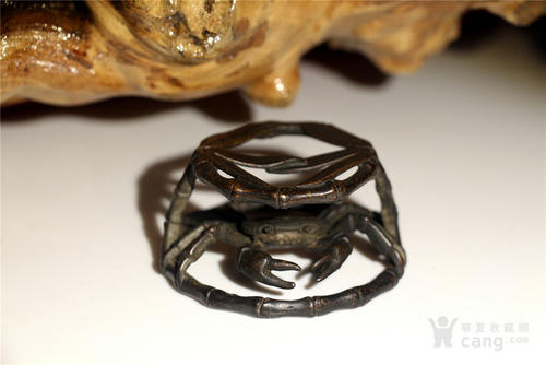 鼓舞人心的故事:螃蟹放在竹basket里