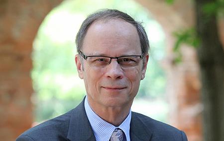 诺贝尔奖获得者是贫困学生