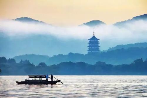 每位使节的诗歌