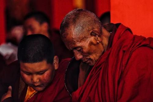 泰戈尔：溺水的男孩