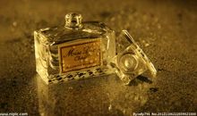 香水广告词（迪奥、香奈儿）