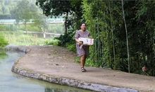 没有穷死的，只有懒死的