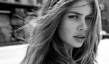 经典语录：泼在你身上的冷水，你应该烧开了泼回去