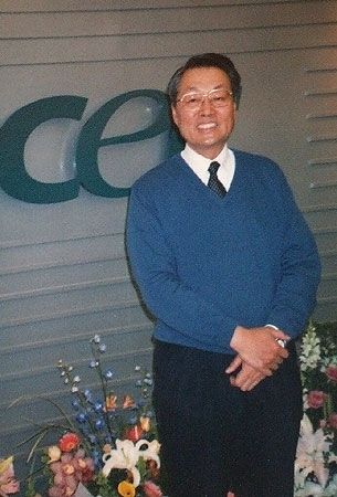 宏cer创始人施振荣：丢面子，放弃并赢