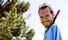 尼克·胡哲：上帝背着我