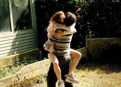 使女孩感到安全和温暖自己心灵的句子