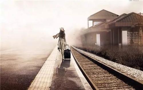 毕淑敏：人们最脆弱的部分是勉强