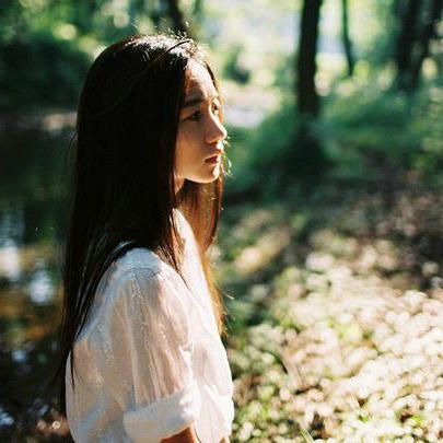 有时候我们都是这样，最真实的内心思想经常表达在一些不起眼的地方