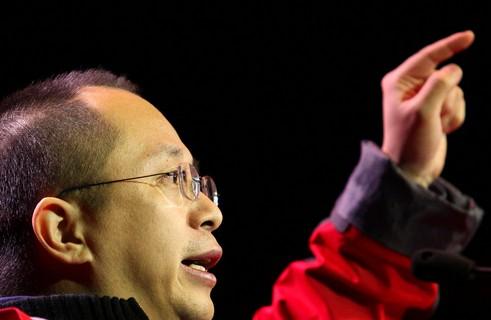 狼ish的周鸿yi：一半是商人，一半是将军