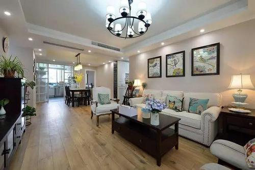 我再也没有机会和父亲坐在同一个长凳上