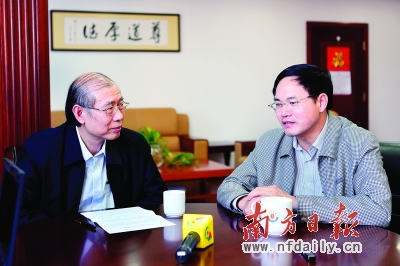 市委书记含泪推荐的短文：“山国”