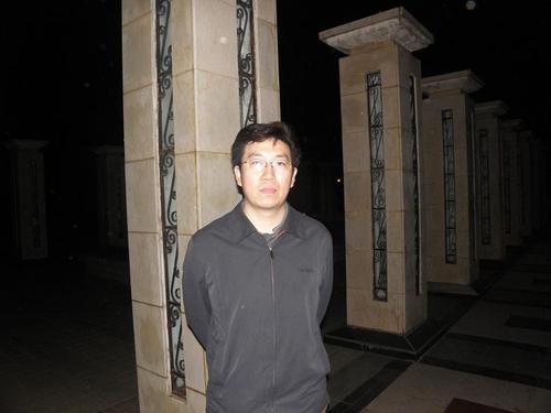 辛启基:慢木兰·张中谷和帅兴元在桌上