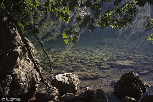 辛弃疾：盛茶子·单独拜访西岩