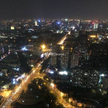 我从未上过985大学，但我仍然可以过上好日子