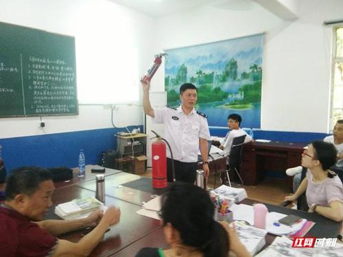 帮助学生恢复信心