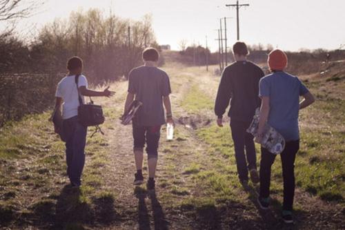 我们都认为，如果我们有一天成功，我们会很高兴