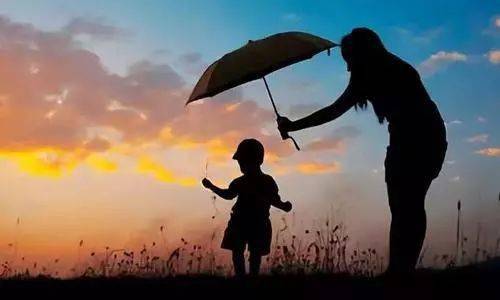 家庭教育：无论您有多忙，都不要忽略您的孩子