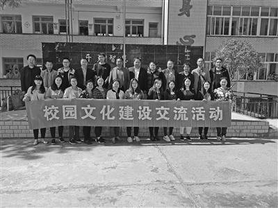 冰心：欢迎“春天”