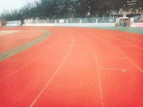 一个人的幸运跑道