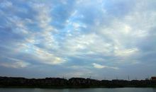 描写雨后天空的句子