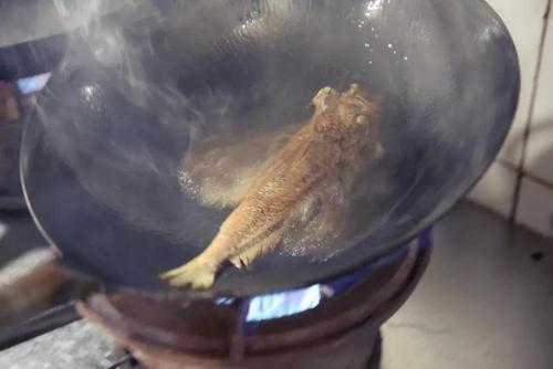 困难只是生活中的停顿