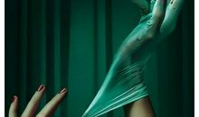 用不寒而栗造句