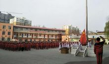 3月国旗下讲话：关爱生命，安全第一