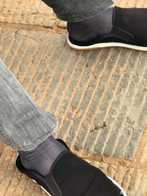 在高二学生会议上的演讲：今天学习掌握自己的知识