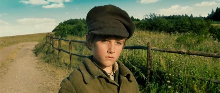 雾中孤儿的主要内容