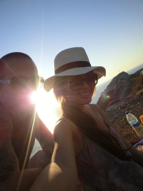 最幸福的三件事：每天早点上床睡觉，期待它，并有一个陪伴