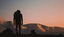 真正强大的人，从不抱怨