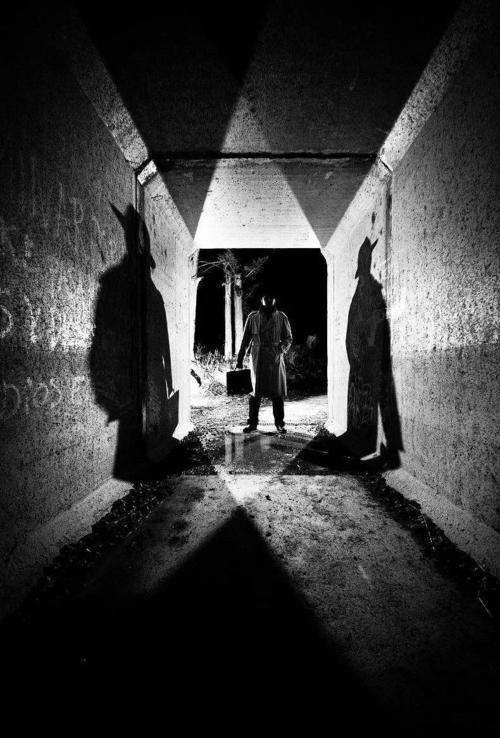 您为什么这么努力工作，仍然生活在底层？