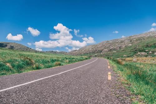 每条路都是风景