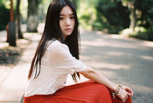 经典语录:我一直在记忆中,寻找剩余的幸福