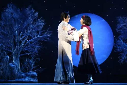 关于大型原创音乐剧《红船从前》的思考