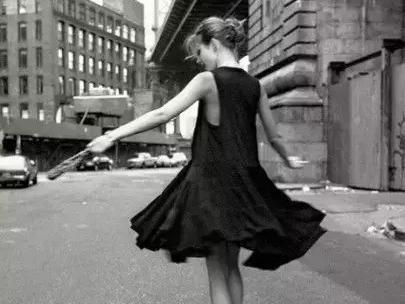 毕淑敏:时代一定优雅