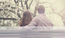 朋友圈有关爱情的句子：不爱的爱情，永远不会变坏