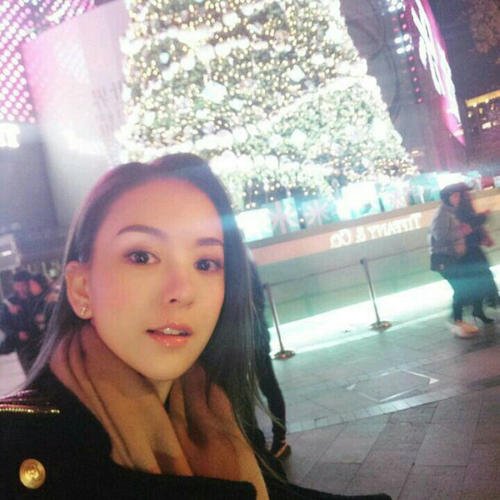 当您尝试迎合他人时，您看起来很难看