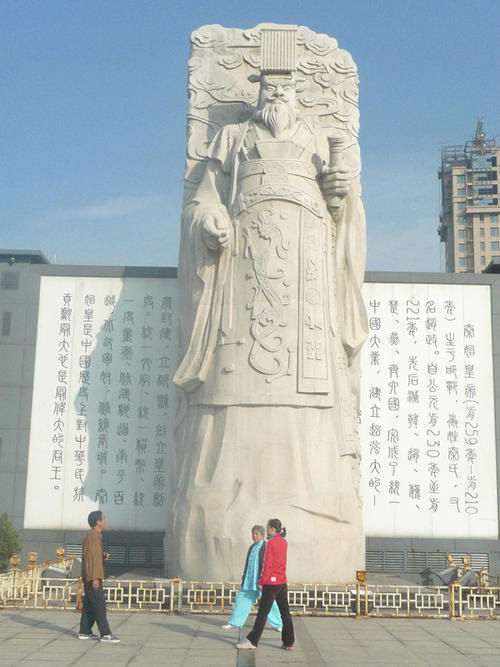 季康：向军队介绍学者