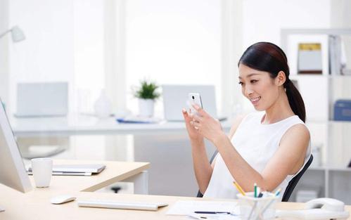 请不要在付费手机上玩