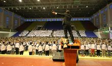 励志演讲：震撼年轻学子心灵的演讲（二）