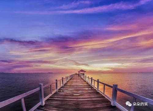 中年人不妨接受他们的平凡